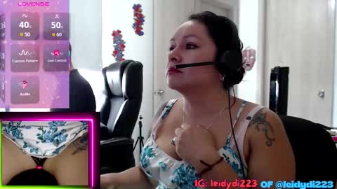 Snapshot of leidycrstnch21 chatting on 09.20.25 LeidyDi223 online show from 09.20.25