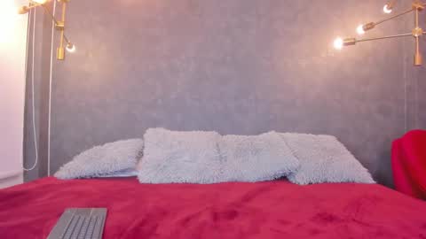 Snapshot of leigh_angels chatting on 11.22.25 LEIGH ANGELS online show from 11.22.25