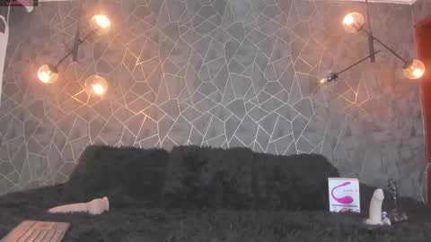 LEIGH ANGELS online show from 01.09.26