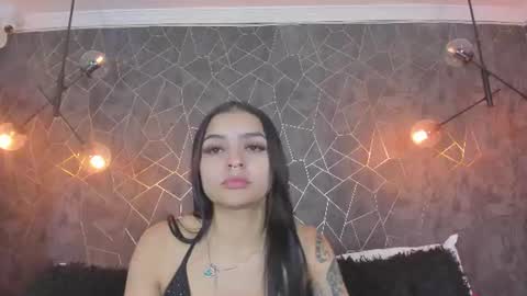Snapshot of leigh_angels chatting on 06.25.26 LEIGH ANGELS online show from 06.25.26