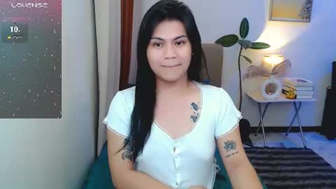 Snapshot of leighcortesi chatting on 07.16.26 Cailey online show from 07.16.26