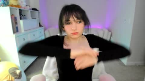 Leighla online show from 02.16.26