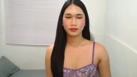 leighs_celine online show from 04.15.26