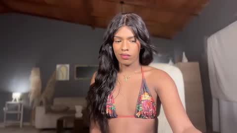 Leila     online show from 03.14.26