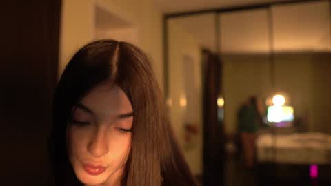 Leila online show from 12.16.24