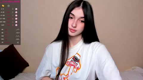 Leila online show from 03.24.26