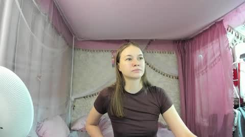 leila_bambi_ online show from 04.01.26