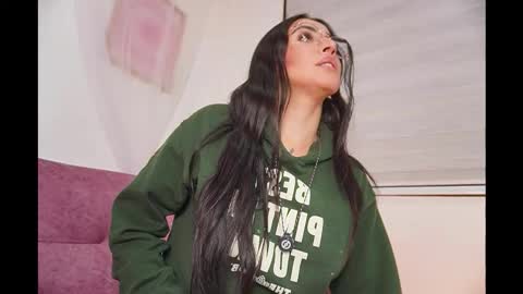 Leila online show from 11.16.25