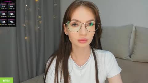 Snapshot of leiladream chatting on 09.12.25 leiladream online show from 09.12.25