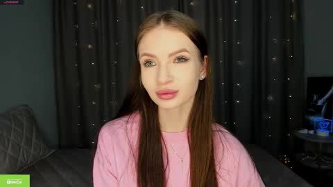 Snapshot of leiladream chatting on 01.10.26 leiladream online show from 01.10.26