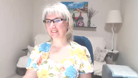 Leila Kinky online show from 05.18.26