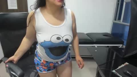 Leila online show from 03.15.26