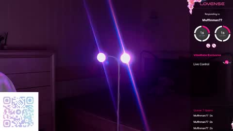 Leila online show from 10.26.25