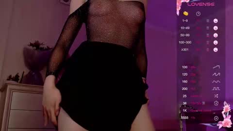 Leila online show from 11.13.25