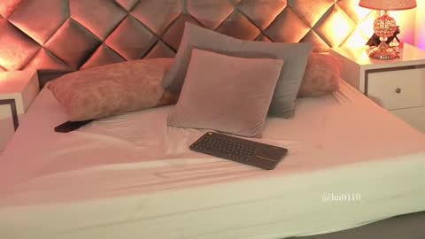 Leizathompson online show from 02.03.26