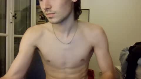 Snapshot of lelele44 chatting on 11.17.25 lelele44 online show from 11.17.25