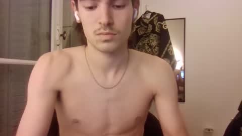 Snapshot of lelele44 chatting on 11.26.25 lelele44 online show from 11.26.25