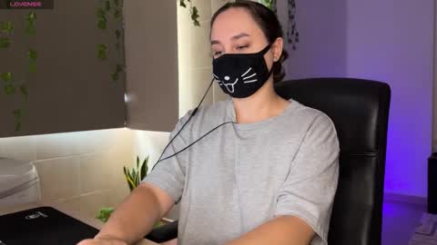 Lemi online show from 10.15.25