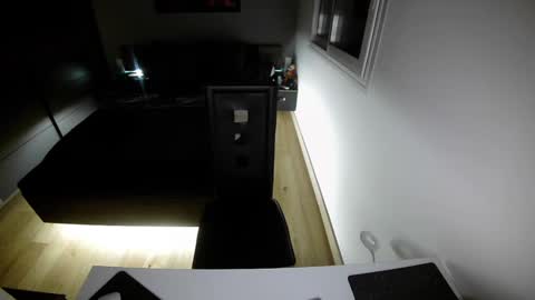 Snapshot of lemouth006 chatting on 12.24.24 Ange online show from 12.24.24