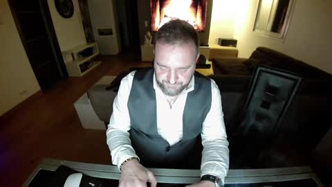 Snapshot of lemouth006 chatting on 01.11.25 Ange online show from 01.11.25