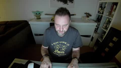 Snapshot of lemouth006 chatting on 02.01.25 Ange online show from 02.01.25