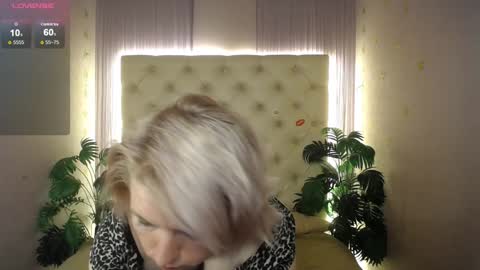 Lena online show from 01.06.25