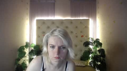 Lena online show from 01.31.25