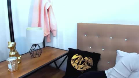 lena_sexi online show from 10.12.25