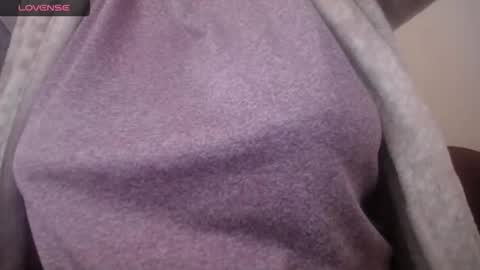 lenagolden online show from 04.15.26