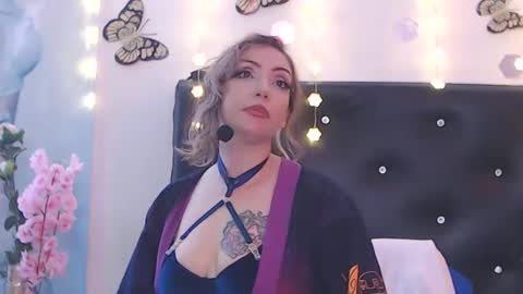 Snapshot of lenaleenyan chatting on 02.06.25 lenaleenyan online show from 02.06.25