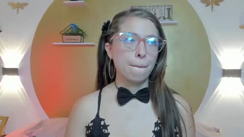 Lenna  online show from 06.18.26
