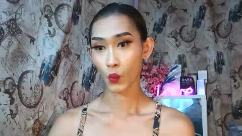 Snapshot of lennonxshit chatting on 11.14.25 JANE online show from 11.14.25