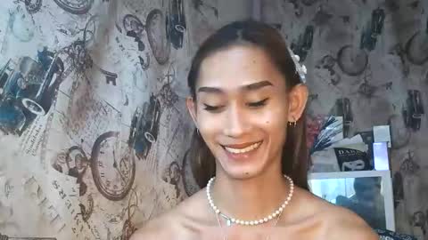 Snapshot of lennonxshit chatting on 11.17.25 JANE online show from 11.17.25