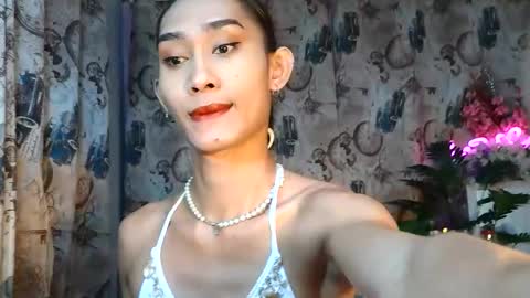 Snapshot of lennonxshit chatting on 11.30.25 JANE online show from 11.30.25