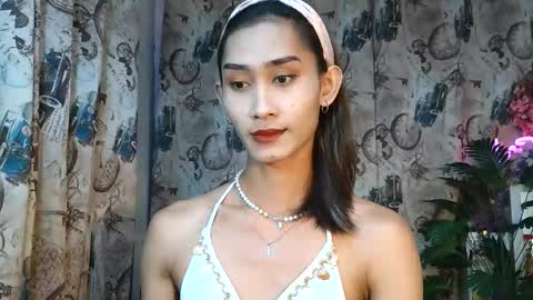 Snapshot of lennonxshit chatting on 12.01.25 JANE online show from 12.01.25