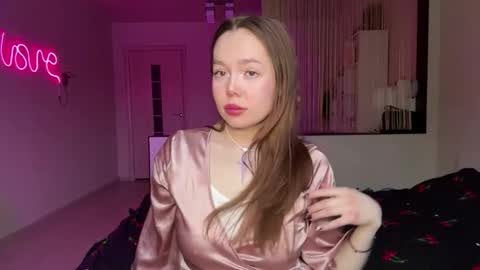 Snapshot of lenoimacyt chatting on 02.16.26 Hey hey our name is Mia Elfy Lovense is active time to play PVT IS OPEN online show from 02.16.26