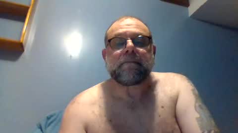 leo71313 online show from 10.20.25