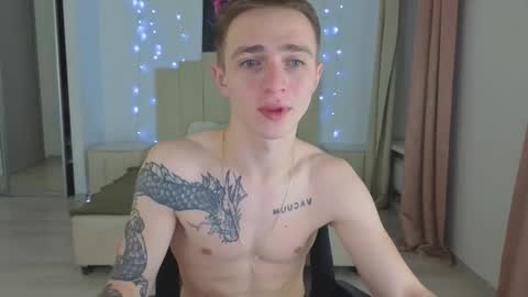 Snapshot of leo__miller chatting on 01.11.26 LEO online show from 01.11.26