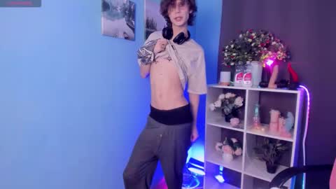 Leo online show from 10.29.25