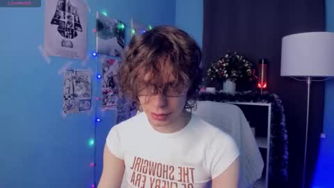 Leo online show from 11.21.25