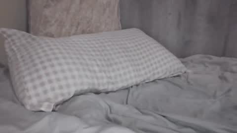 Snapshot of leo_so_horny chatting on 11.01.25 Leo online show from 11.01.25