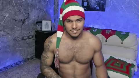 Snapshot of leo_taro chatting on 12.20.25 Leo independent model online show from 12.20.25