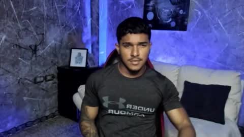 Snapshot of leo_taro chatting on 01.09.26 Leo independent model online show from 01.09.26