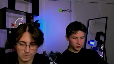 Snapshot of leo_valor chatting on 01.05.26 leo_valor online show from 01.05.26