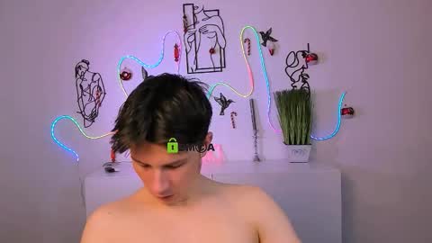 Snapshot of leo_valor chatting on 01.07.26 leo_valor online show from 01.07.26