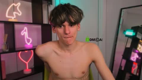 Snapshot of leo_valor chatting on 03.15.26 leo_valor online show from 03.15.26