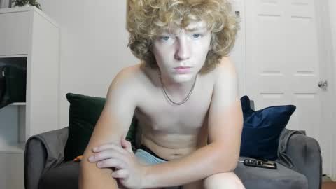 leo_wildd online show from 09.22.25