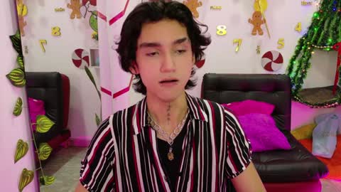 Snapshot of leoadamss chatting on 01.03.25 Leo online show from 01.03.25