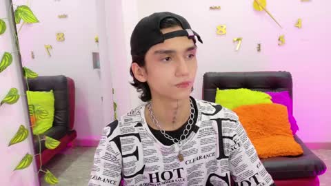 Snapshot of leoadamss chatting on 01.21.25 Leo online show from 01.21.25