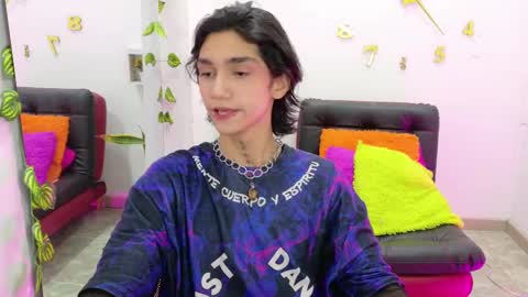 Snapshot of leoadamss chatting on 02.18.25 Leo online show from 02.18.25